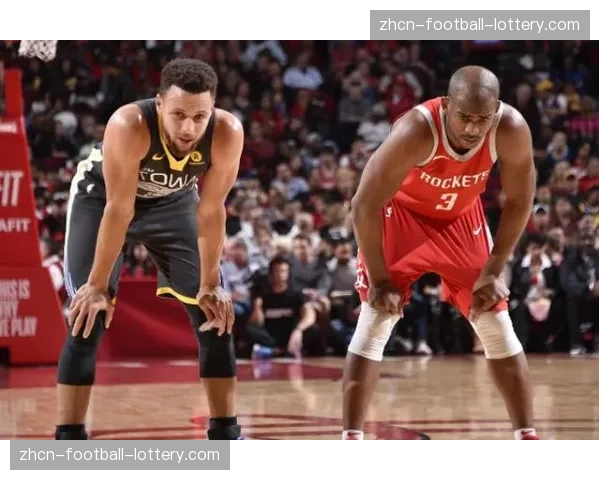 官方：斯蒂芬·库里因脚踝伤势将缺席最后三场常规赛