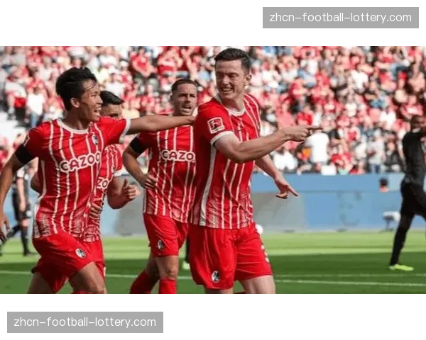 法兰克福青年军闪耀，主场2-2逼平强敌弗赖堡